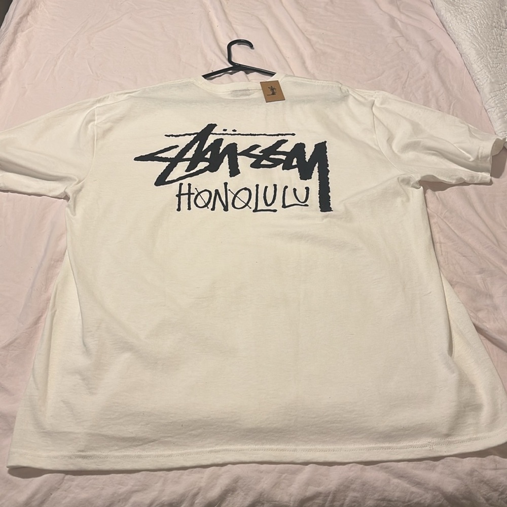 Stussy Honolulu Graphic T-Shirt NWT size xl authentic